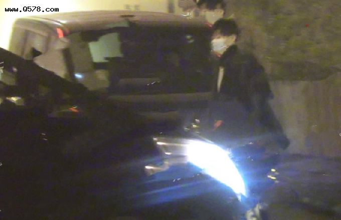 趙薇近況最新消息2022 離婚和富二代男子深夜約會